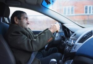 Nonetheless Driving Like You Did 30 Years In the past? These 7 Guidelines Deserve a Refresher
